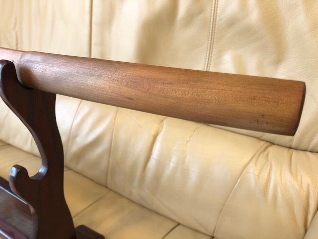本枇杷 木刀 木剣 全長約102cm 重量約490g 杢目磨き出し 無着色 本枇杷 木刀 木剣 全長約102cm 重量約490g 杢目磨き出し 無着色