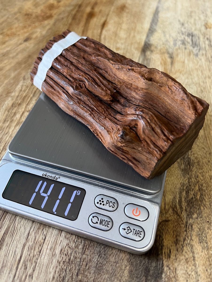 天然沈香樹香木「弥勒沈香」原木141.1g 茶道具 六國五味沈香伽羅 天然沈香樹香木「弥勒沈香」原木141.1g 茶道具 六國五味沈香伽羅