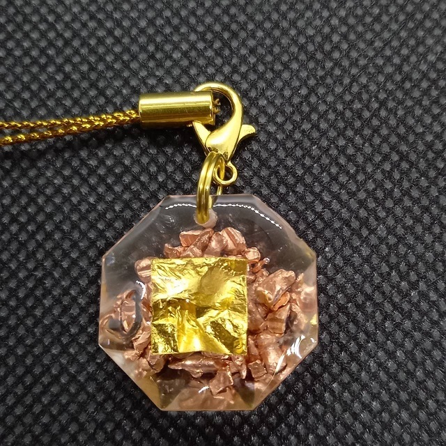 数量限定お試し版】金運風水八角形オルゴナイト 金運60倍 数量限定お試し版】金運風水八角形オルゴナイト 金運60倍