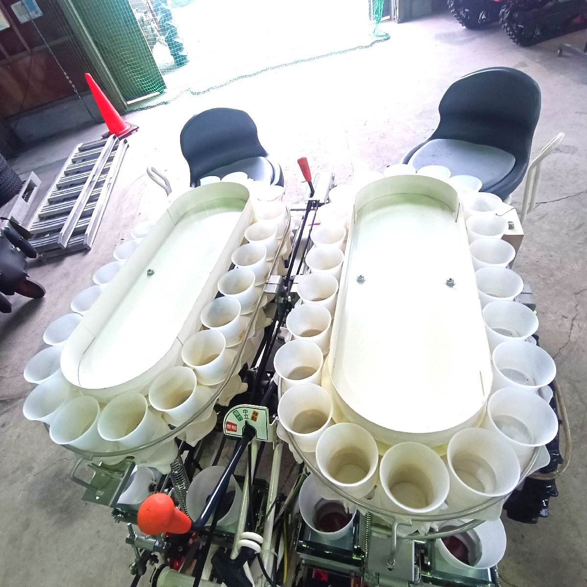  скала эта сторона .[ анимация есть ] Yanmar овощи рассадопосадочная машина PH4RTna pra пассажирский type шар лук порей лук репчатый лук .. установка машина UFO автоматика горизонтальный культивирование выращивание рассады б/у Tohoku 