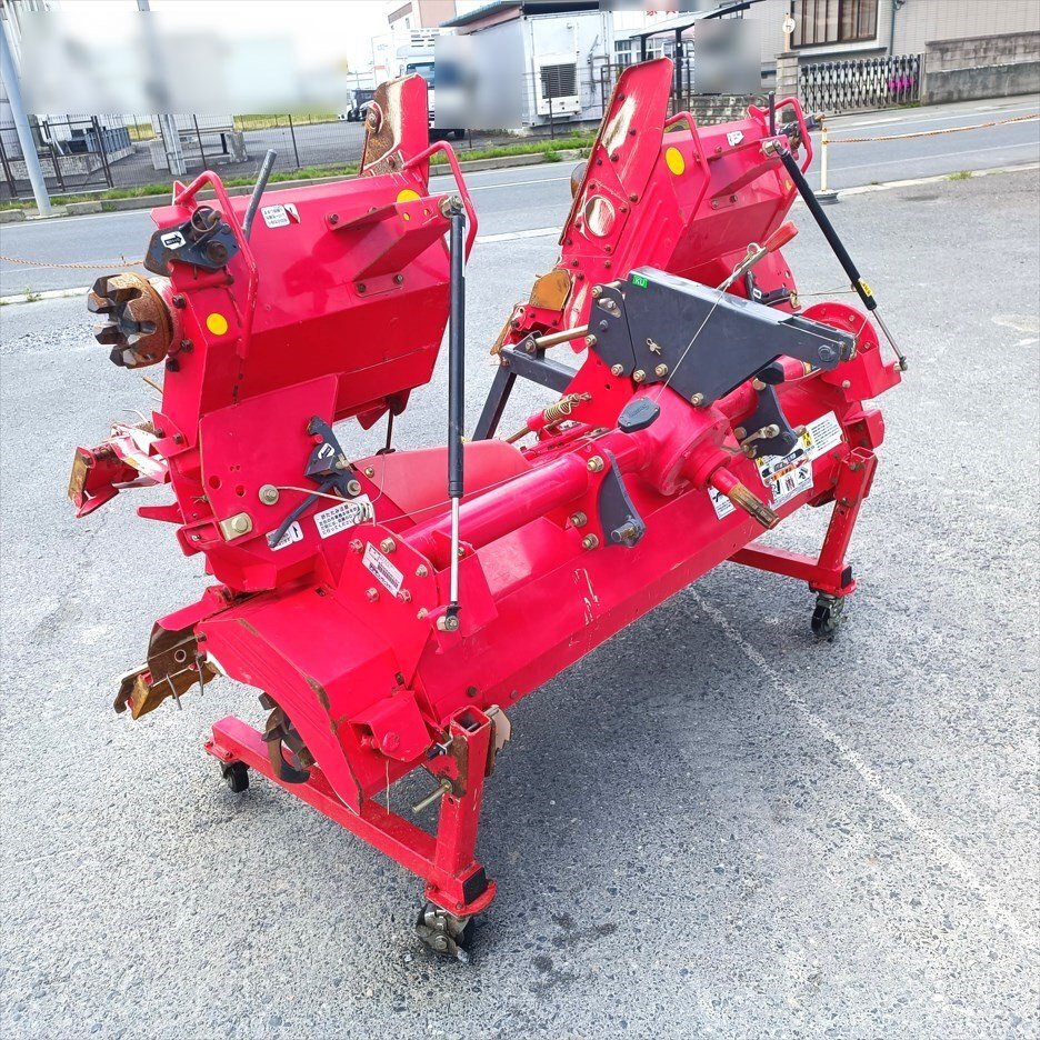  скала эта сторона . Sasaki Max Hello MAX261A одним движением Kubota B фаркоп работа ширина примерно 2600mm Wing Hello ручной открытие и закрытие плата .. обработка поля б/у Tohoku 