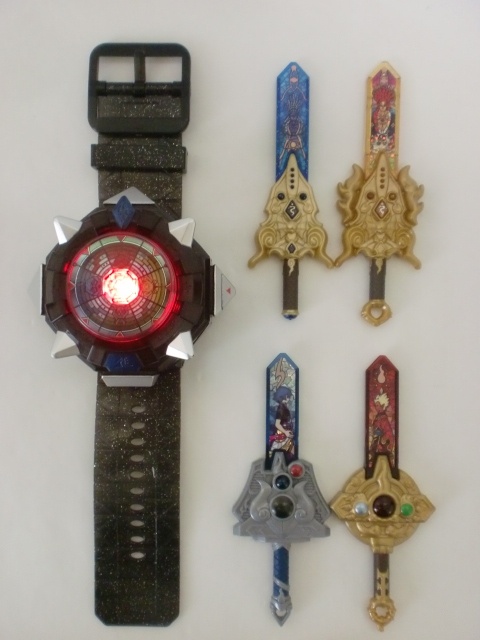 妖怪ウォッチ DX妖怪ウォッチオーガ 妖聖剣 4本セット フドウ雷鳴剣/フドウ雷鳴剣 妖聖剣Ver. 不動明王・界/エンマブレード/カイラ蛇王剣