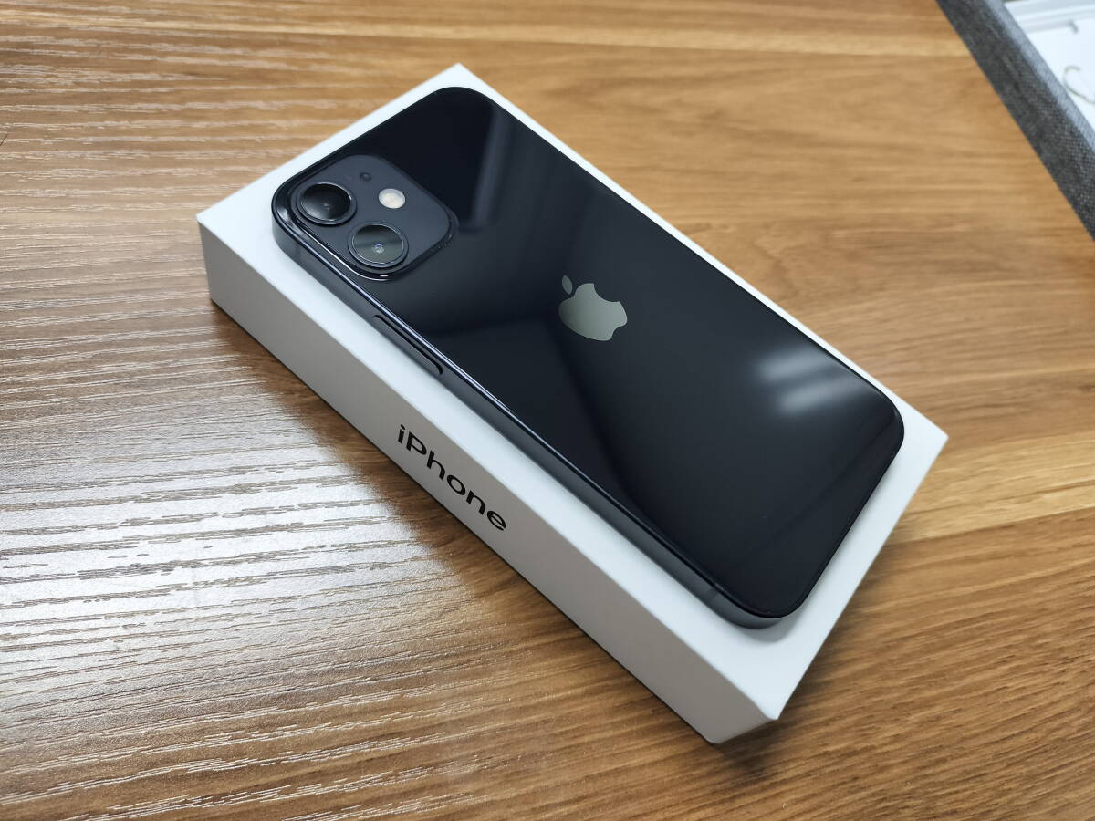 iPhone12 mini 128GB SIMフリー ブラック カメラフォーカス難有 iPhone12 mini 128GB SIMフリー ブラック カメラフォーカス難有