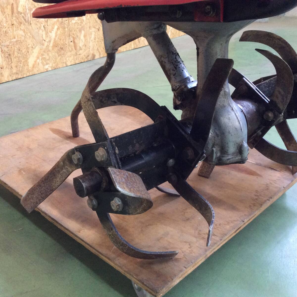 H-3355】中古品 HONDA ホンダ 耕運機 F210 こまめ 家庭菜園 H-3355】中古品 HONDA ホンダ 耕運機 F210 こまめ 家庭菜園
