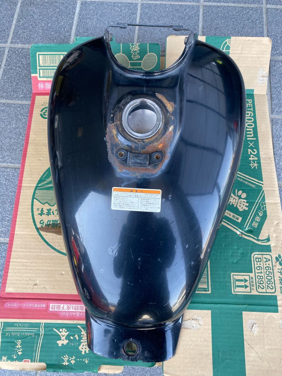 ホンダ マグナ50 AC13 ガソリンタンク 動作確認済み 純正部品 ホンダ マグナ50 AC13 ガソリンタンク 動作確認済み 純正部品