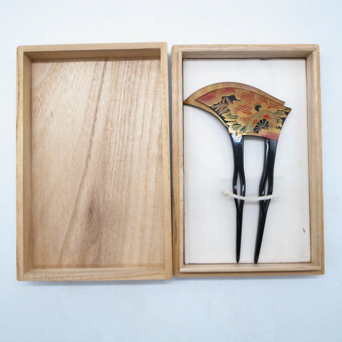 螺鈿 蒔絵 かんざし 広山銘 本鼈甲 べっ甲 バチ型 簪 和装小物 螺鈿 蒔絵 かんざし 広山銘 本鼈甲 べっ甲 バチ型 簪 和装小物