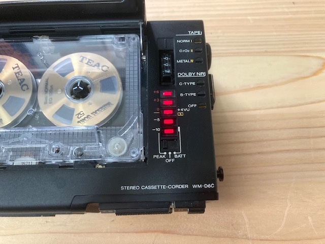即決【整備済高音質(zhì)動作品】SONY WALKMAN PROFESSIONAL WM-D6C ウォークマンプロフェッショナル 高音質(zhì)調(diào)整仕上げ 美品 后期 付屬品