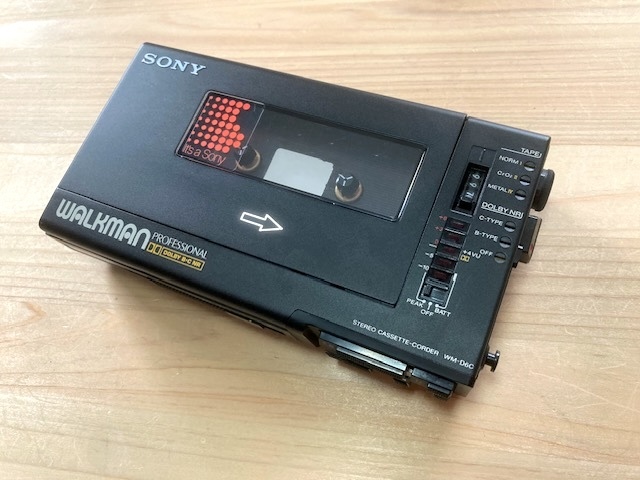 即決【整備済高音質(zhì)動作品】SONY WALKMAN PROFESSIONAL WM-D6C ウォークマンプロフェッショナル 高音質(zhì)調(diào)整仕上げ 美品 后期 付屬品