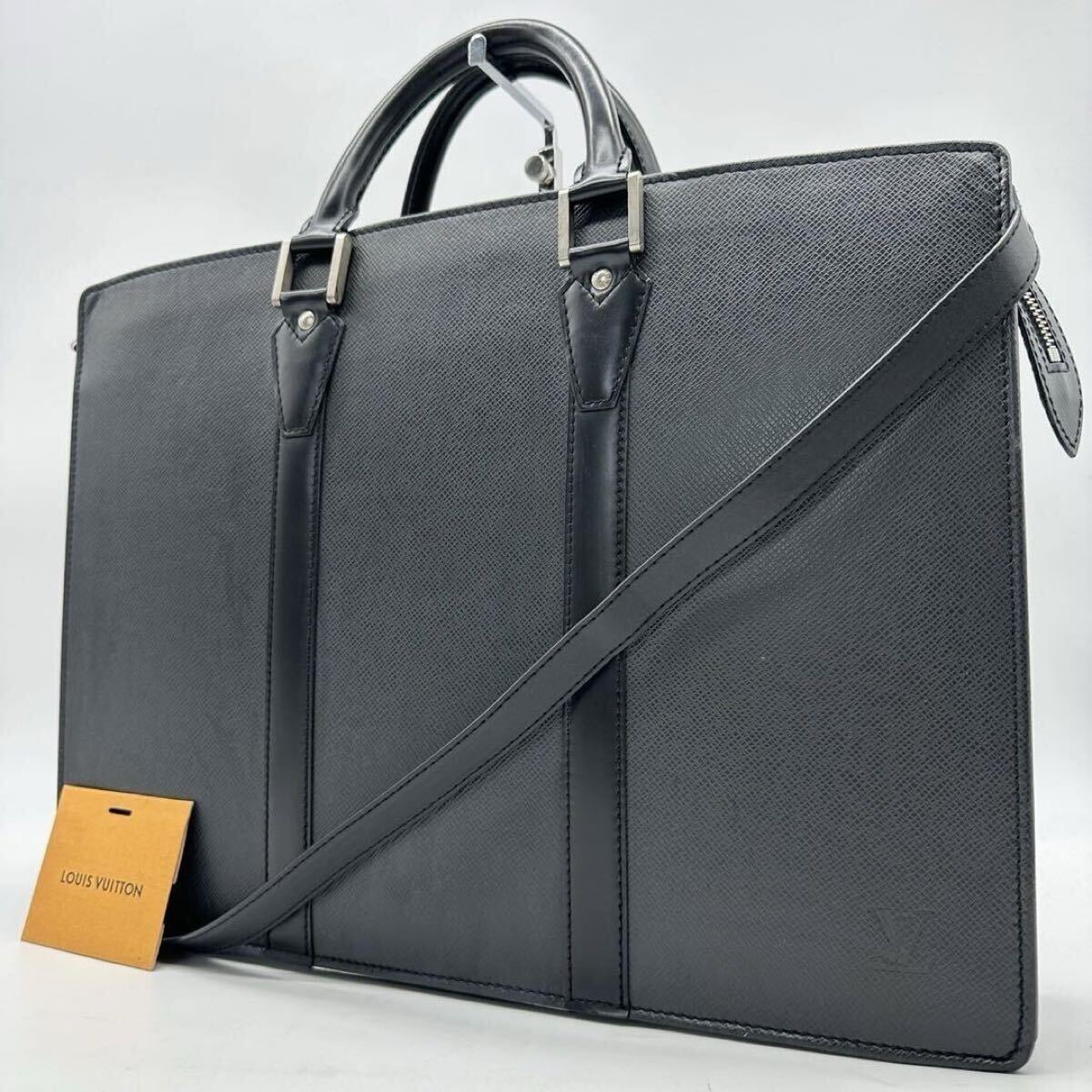 美品 高級 LOUIS VUITTON ルイヴィトン タイガ 2way ポルト 美品 高級 LOUIS VUITTON ルイヴィトン タイガ 2way ポルト