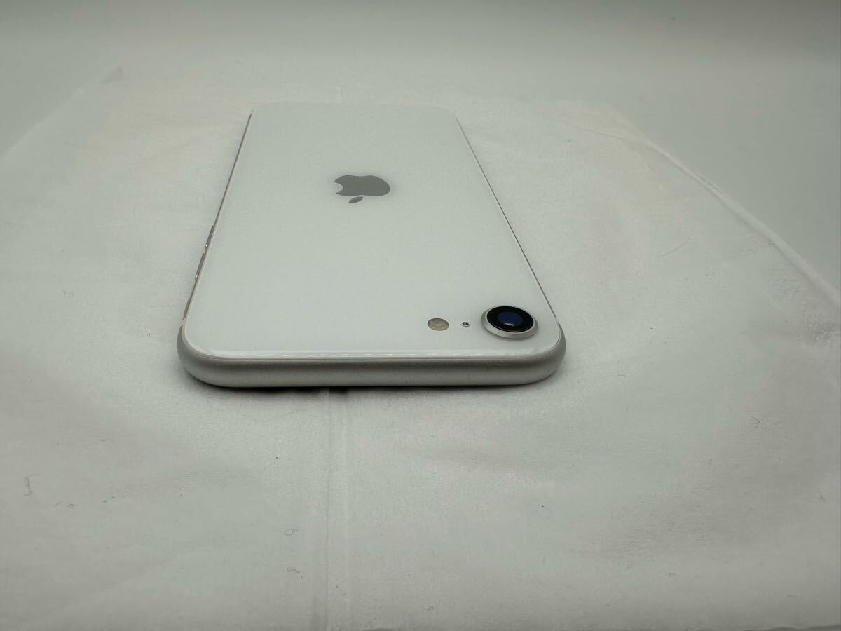 Apple iPhone SE (第2世代) 64GB ホワイト SIMフリー A2296 Apple iPhone SE (第2世代) 64GB ホワイト SIMフリー A2296