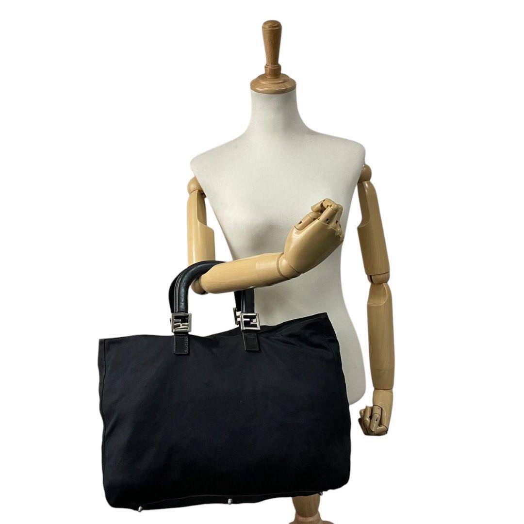 美品　FENDI フェンデ?！ˉ膝螗丧啸氓啊ˉ醛`トバッグ　黒　F金具　T5
