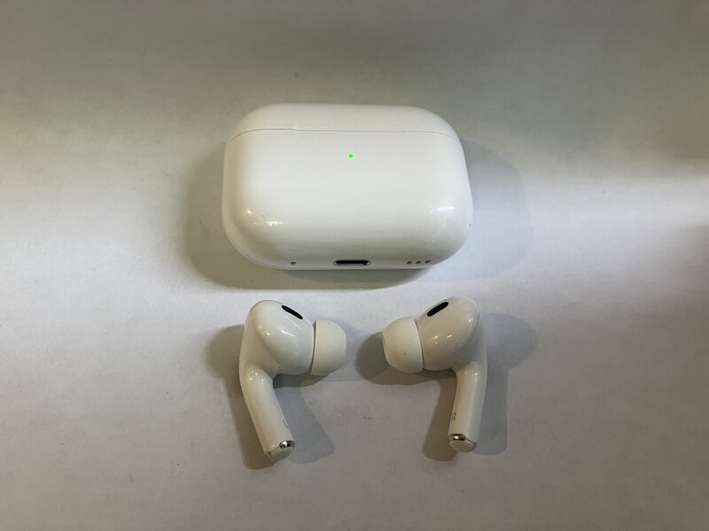 FQ012 Airpods Pro 第2世代 ジャンク(イヤフォン)|売買された FQ012 Airpods Pro 第2世代 ジャンク(イヤフォン)|売買された