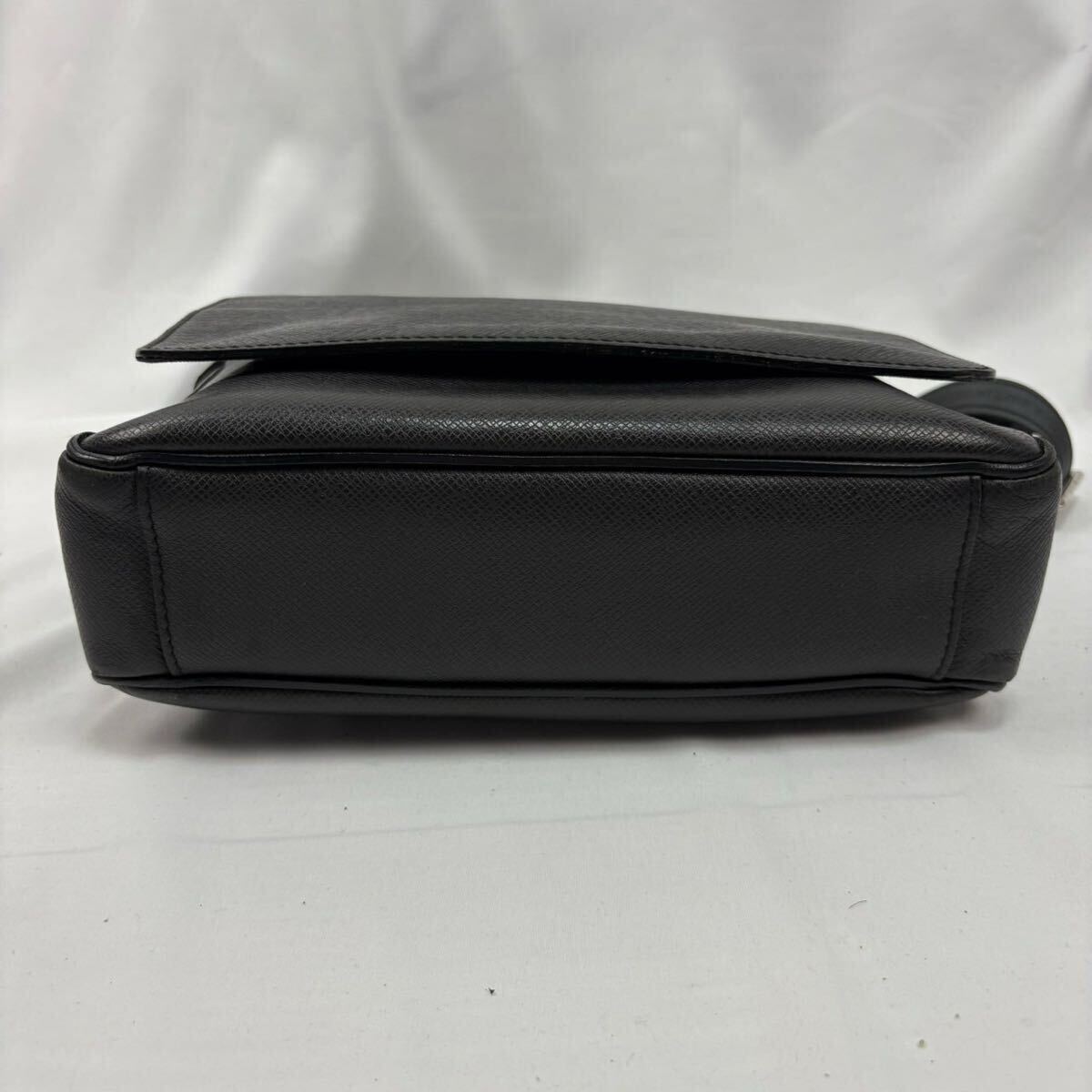 1円○美品○大人気 ルイヴィトン LOUIS VUITTON タイガ ロマンPM 1円○美品○大人気 ルイヴィトン LOUIS VUITTON タイガ ロマンPM