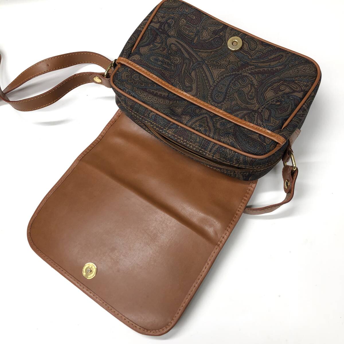 イタリア製 Pierre Balmain ピエールバルマン PVC/レザー イタリア製 Pierre Balmain ピエールバルマン PVC/レザー