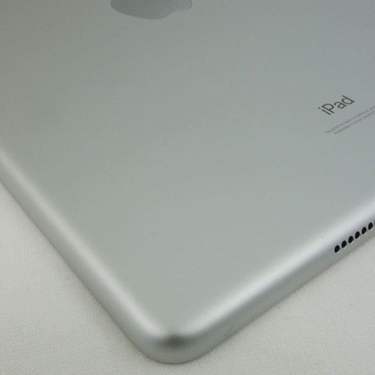 美品 ◇ Apple iPad 第9世代 Wi-Fi A2602 64GB シルバー ◇ 10.2 美品 ◇ Apple iPad 第9世代 Wi-Fi A2602 64GB シルバー ◇ 10.2