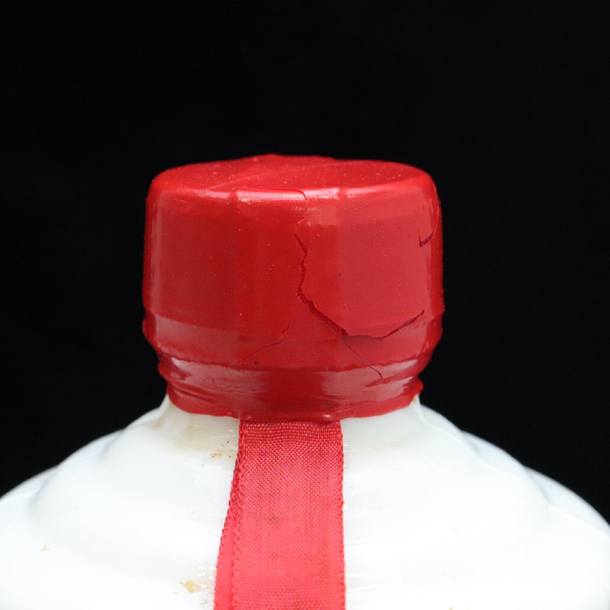 貴州茅台酒 マオタイ酒 天女ラベル 53% 270ml 626g 古酒 中国 貴州茅台酒 マオタイ酒 天女ラベル 53% 270ml 626g 古酒 中国