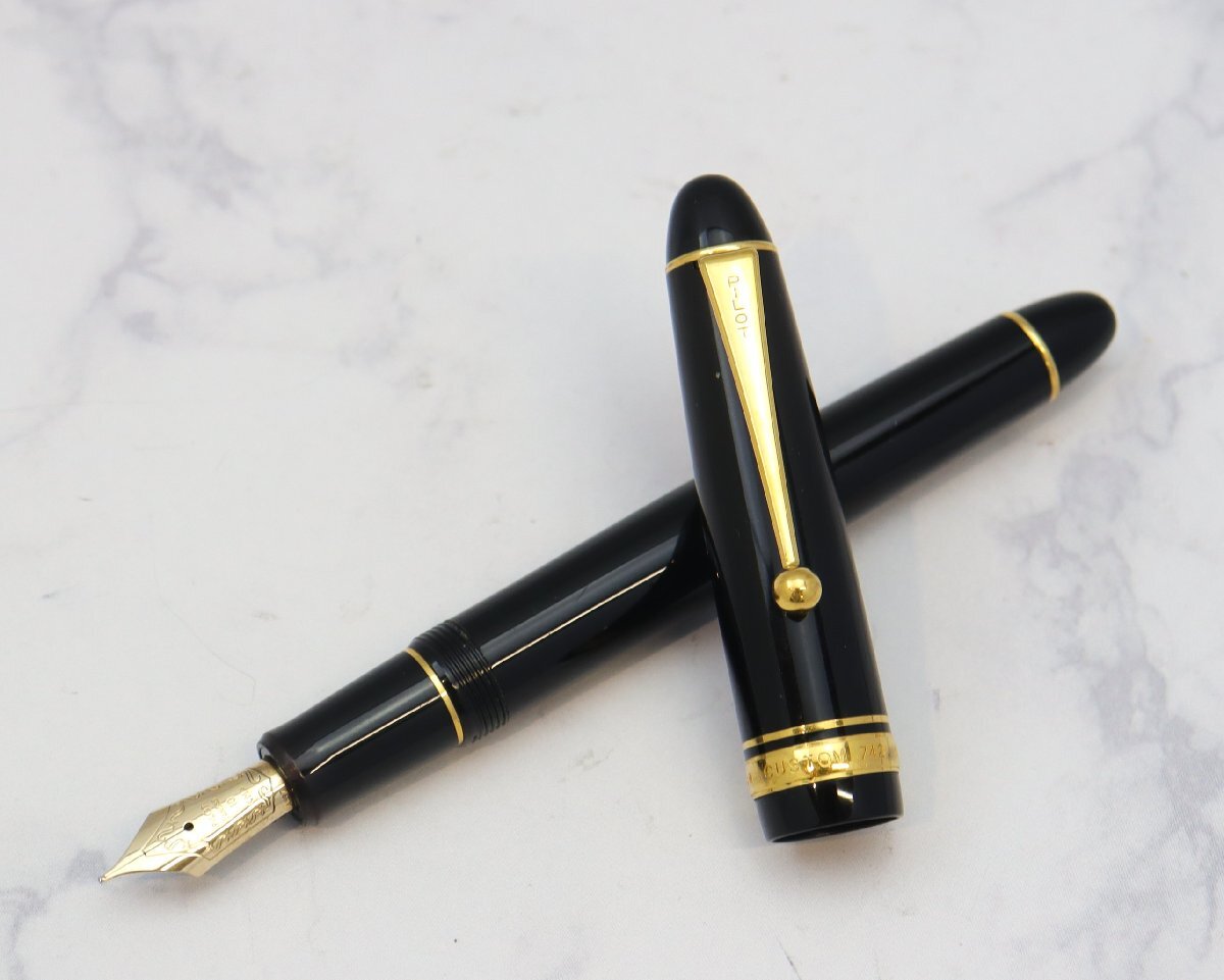 パイロット PILOT 万年筆 カスタム742 ペン先14K×1点 ※筆記 パイロット PILOT 万年筆 カスタム742 ペン先14K×1点 ※筆記