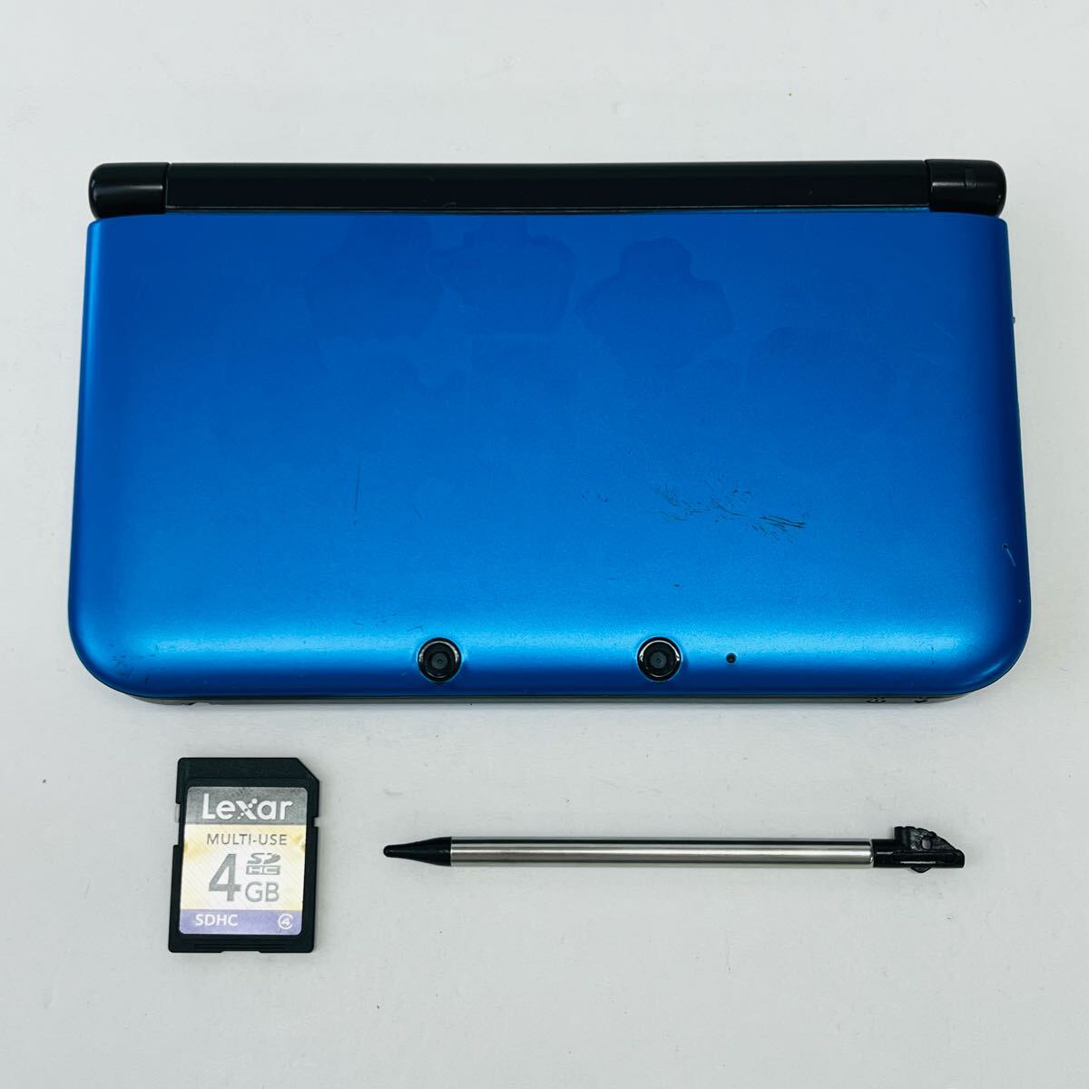 ☆1円〜 Nintendo ニンテンドー3DS LL 本体 ブルー×ブラック ☆1円〜 Nintendo ニンテンドー3DS LL 本体 ブルー×ブラック