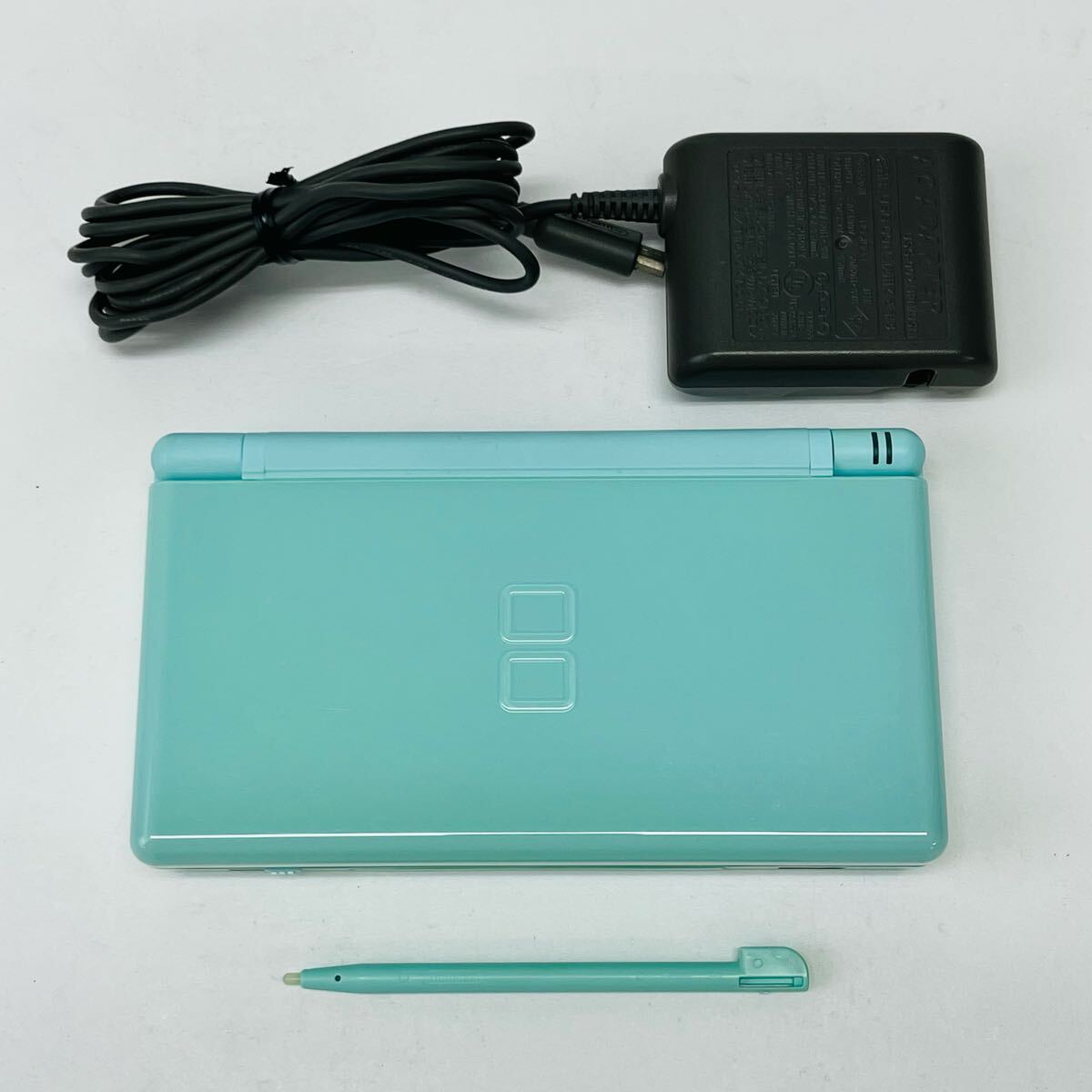 ☆美品・送料230円・1円〜☆ Nintendo ニンテンドーDS Lite ☆美品・送料230円・1円〜☆ Nintendo ニンテンドーDS Lite