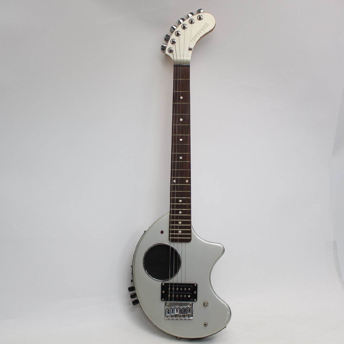 047)【1円スタート♪】FERNANDES DIGI-ZO Hyper エレキギター 047)【1円スタート♪】FERNANDES DIGI-ZO Hyper エレキギター