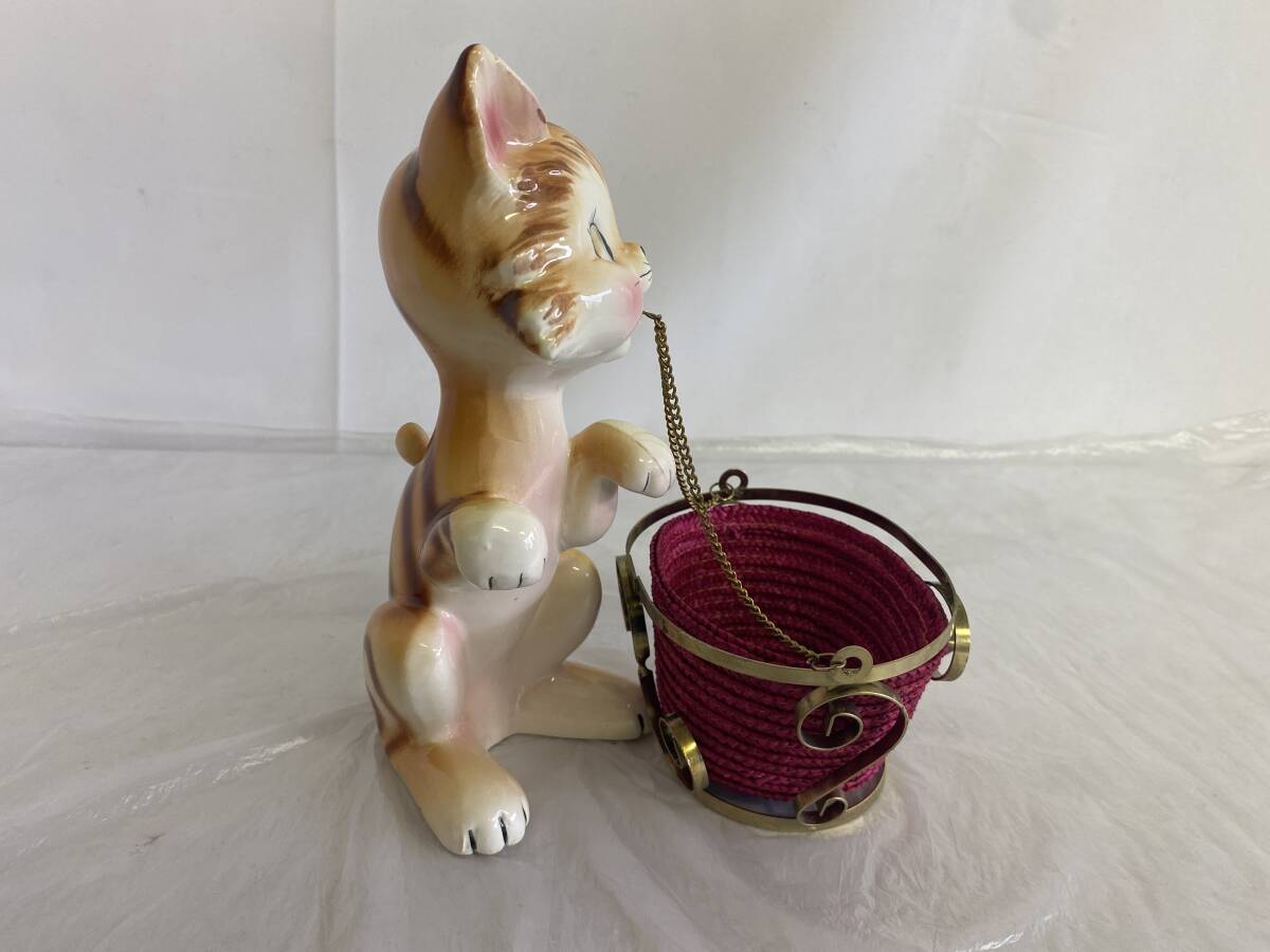昭和レトロ 当時物 猫 ねこ ネコ 置物 人形 陶器 籠 カゴ 昭和レトロ 当時物 猫 ねこ ネコ 置物 人形 陶器 籠 カゴ