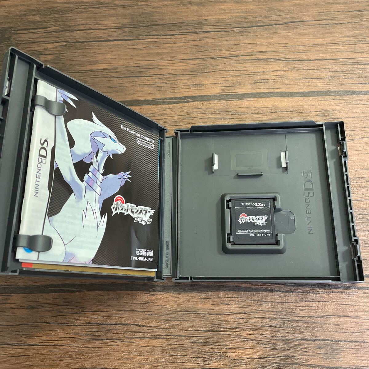 YH-026】 【DS】ポケットモンスター ブラック ニンテンドーDS YH-026】 【DS】ポケットモンスター ブラック ニンテンドーDS