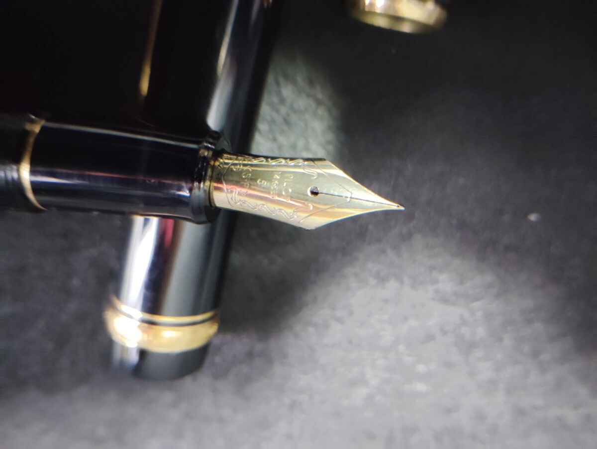 万年筆 PILOT PLATINUM ペン先18K 14K パイロットCUSTOM 74 18金 万年筆 PILOT PLATINUM ペン先18K 14K パイロットCUSTOM 74 18金