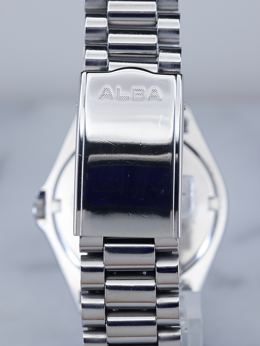SEIKO ALBA セイコー アルバ Y113-8100 クォーツ式腕時計 ガラス交換済み 洗浄済み