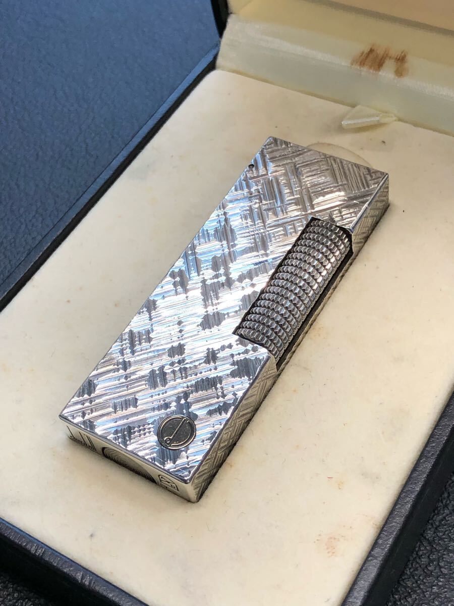 Dunhill ダンヒル ガスライター シルバー 箱付き 綺麗です