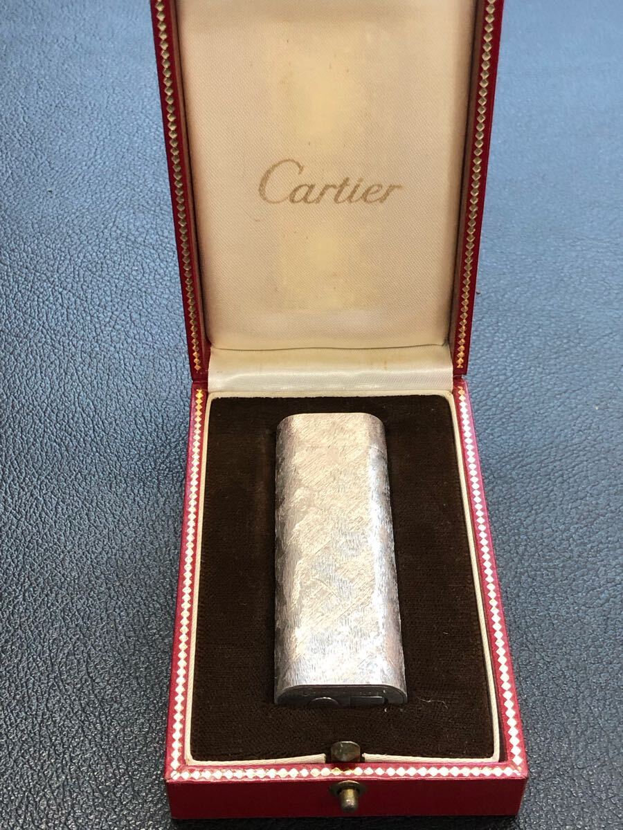 Cartier カルティエ ガスライター オーバル シルバーカラー 箱 Cartier カルティエ ガスライター オーバル シルバーカラー 箱