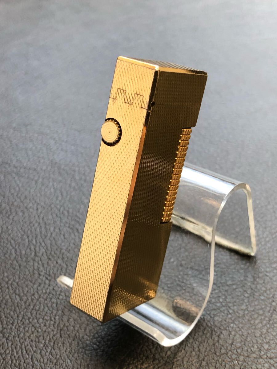 Dunhill ダンヒル ガスライター ゴールドカラー 箱付き(ダンヒル Dunhill ダンヒル ガスライター ゴールドカラー 箱付き(ダンヒル