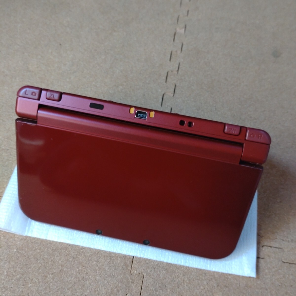 new NINTENDO 3DSLL メタリックレッド 付属品付 動作品 初期化済 new NINTENDO 3DSLL メタリックレッド 付属品付 動作品 初期化済