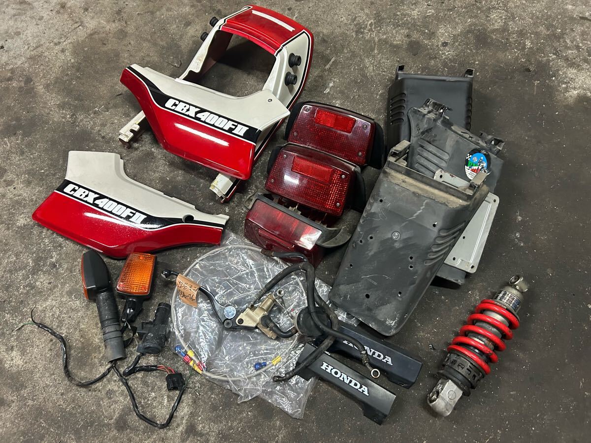 【2024秋冬新作】 CBX400F 1000スタ売り切り その② まとめ売り ジャンク 部品取り パーツ