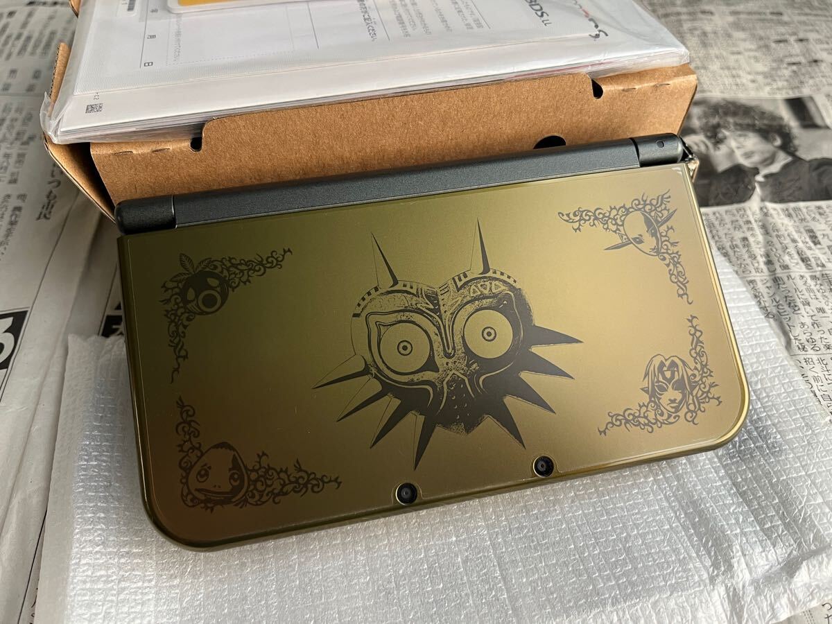 美品 Newニンテンドー 3DS LL ゼルダの伝説 ムジュラの仮面 3D 美品 Newニンテンドー 3DS LL ゼルダの伝説 ムジュラの仮面 3D