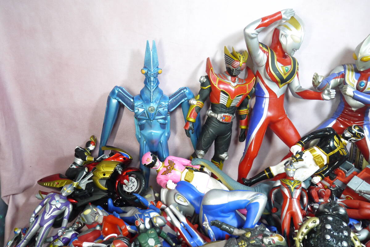 ジャンク品 ウルトラマン ウルトラ怪獣 仮面ライダー 戦隊 ジャンク品 ウルトラマン ウルトラ怪獣 仮面ライダー 戦隊