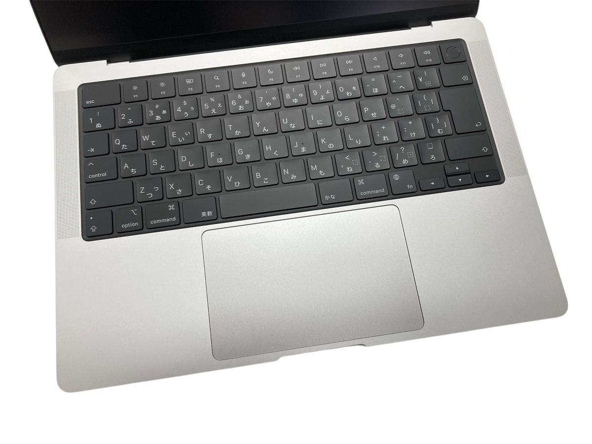 美品【Apple】アップル MacBook M3 Pro 14型 A2992 MRX63J/A 美品【Apple】アップル MacBook M3 Pro 14型 A2992 MRX63J/A
