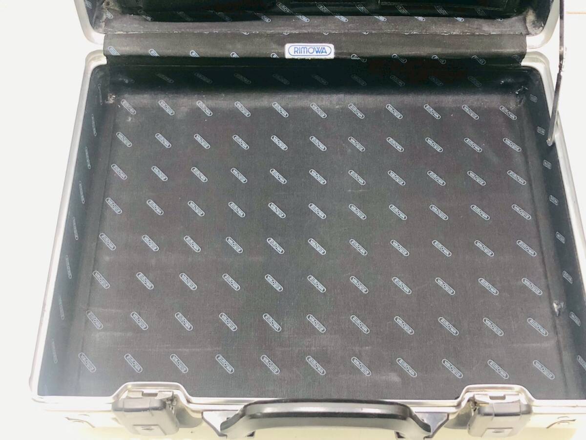 ☆42☆1円~☆RIMOWA リモワ アタッシュケース ジェラルミン ☆42☆1円~☆RIMOWA リモワ アタッシュケース ジェラルミン