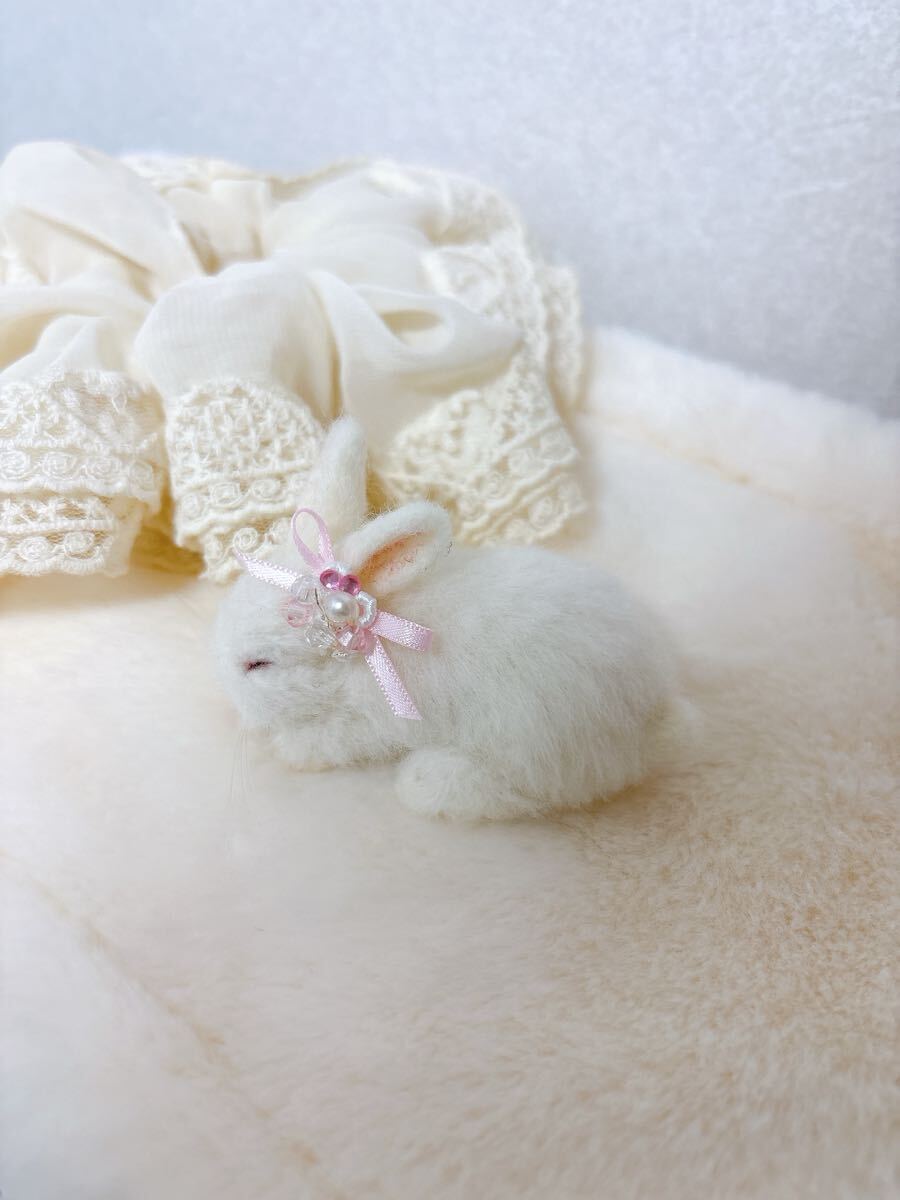 twin bell 羊毛フェルト うさぎさん ハンドメイド ぬいぐるみ twin bell 羊毛フェルト うさぎさん ハンドメイド ぬいぐるみ