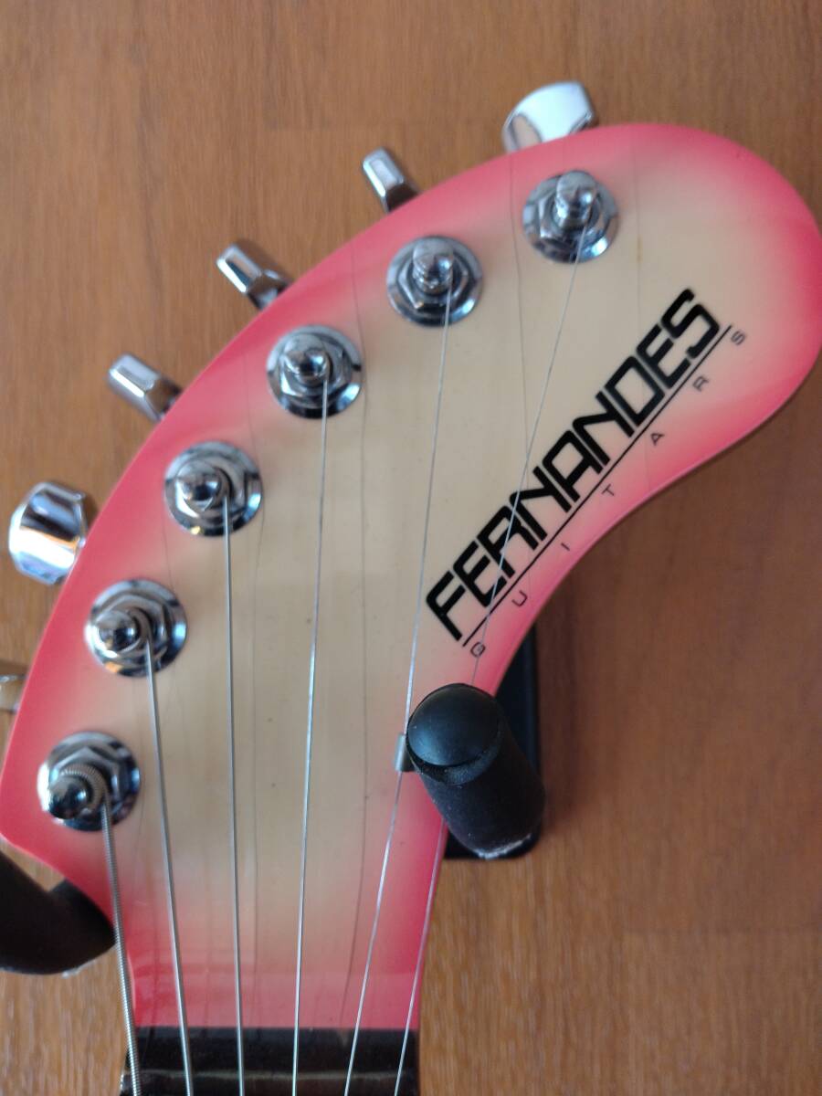 レア品? Fernandes zo-3 ピンクサンバースト(フェルナンデス レア品? Fernandes zo-3 ピンクサンバースト(フェルナンデス