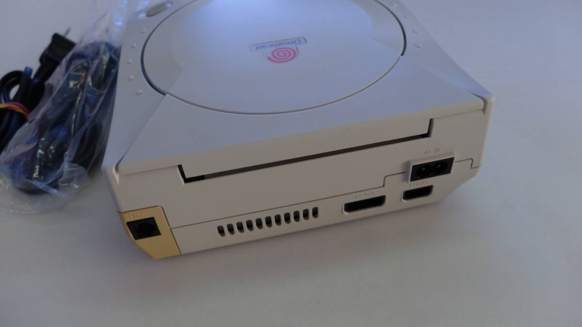 セガドリームキャスト本体セット HKT-3000 電源コード/AV セガドリームキャスト本体セット HKT-3000 電源コード/AV