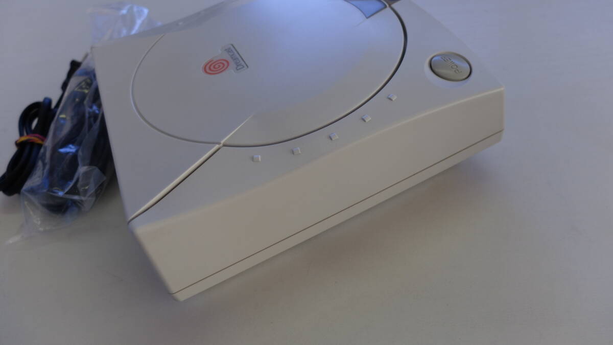 セガドリームキャスト本体セット HKT-3000 電源コード/AV セガドリームキャスト本体セット HKT-3000 電源コード/AV