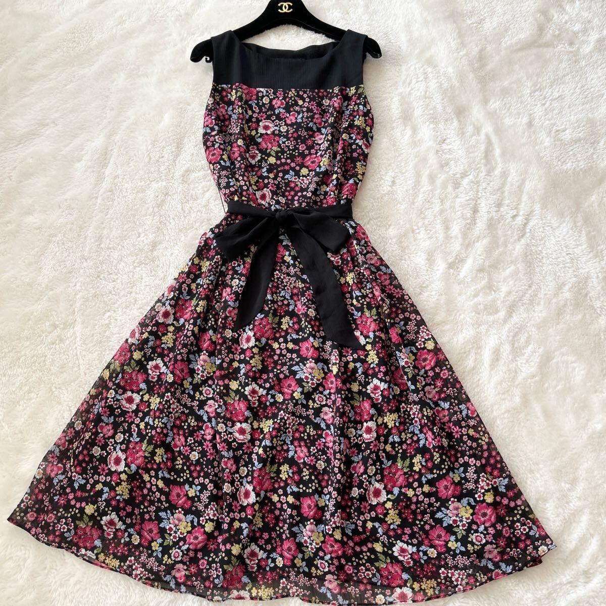 ローラアシュレイ 花柄 ワンピース ノースリーブ ウエストリボン Mサイズ