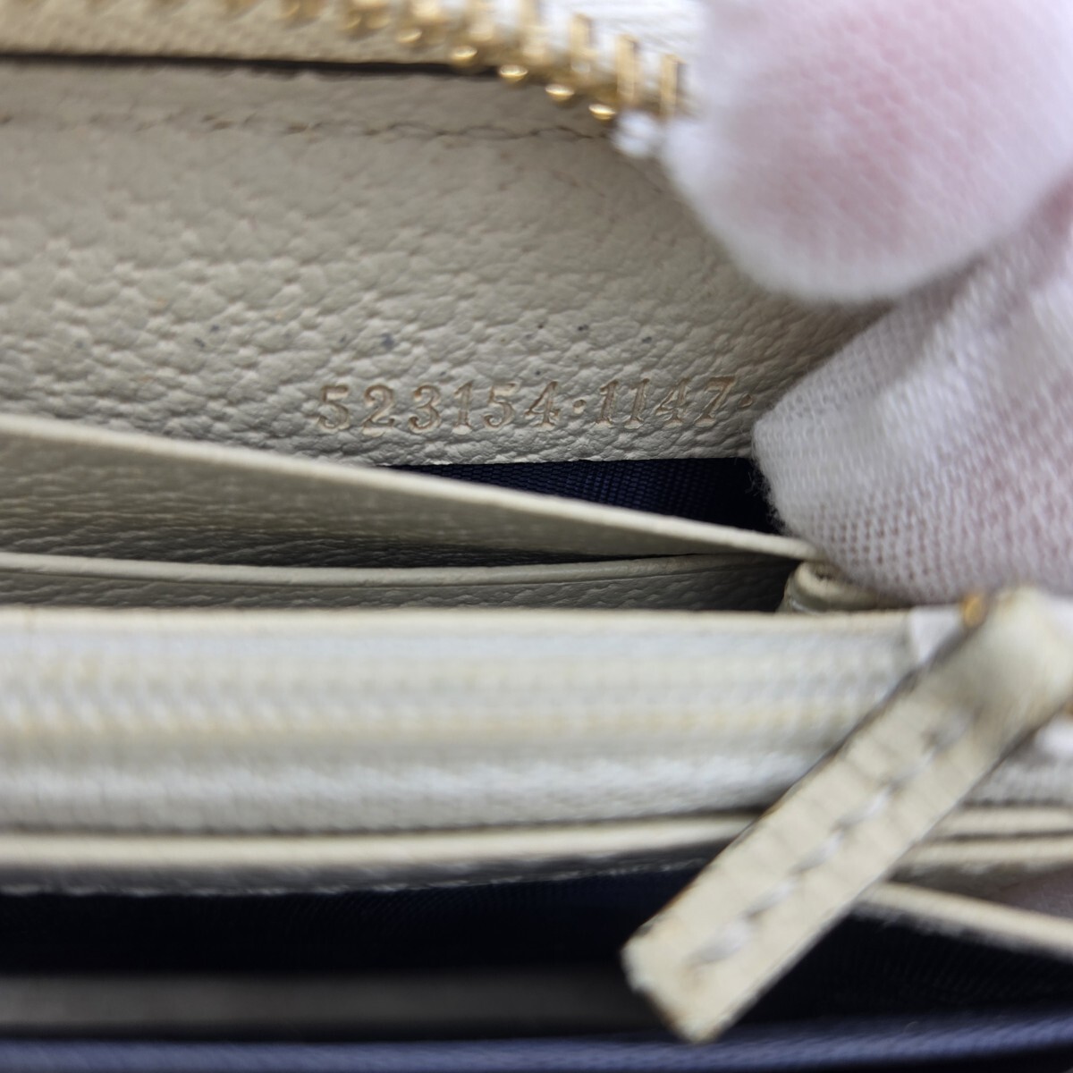 箱付き GUCCI グッチ ラウンドファスナー 長財布 財布 GG 箱付き GUCCI グッチ ラウンドファスナー 長財布 財布 GG
