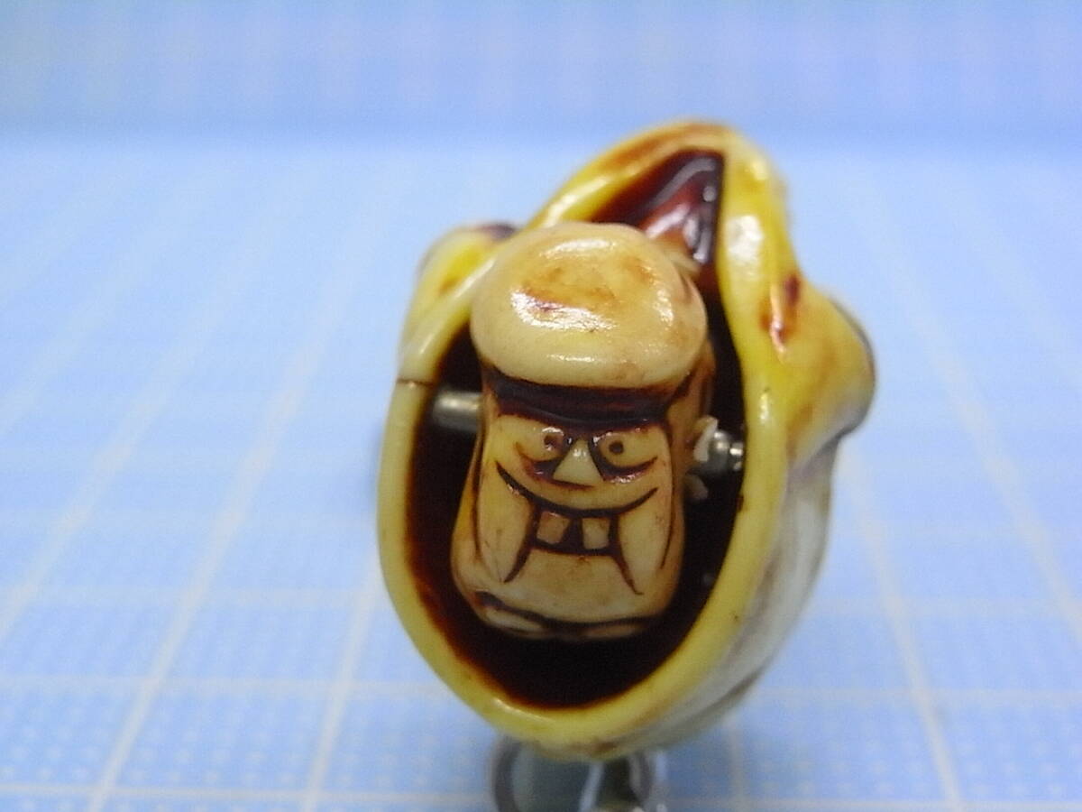 昭和レトロ からくり 髑髏 キーホルダー / ドクロ スカル 骸骨 昭和レトロ からくり 髑髏 キーホルダー / ドクロ スカル 骸骨