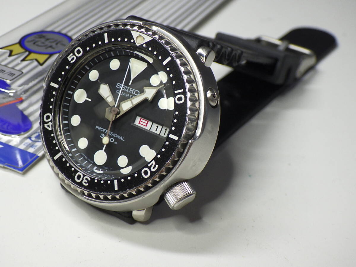 2504 SEIKO 300m ダイバー プロフェッショナル ツナ缶 電池交換 2504 SEIKO 300m ダイバー プロフェッショナル ツナ缶 電池交換