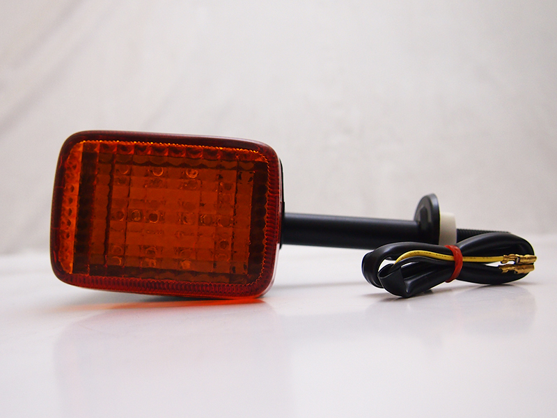 送料無(wú)料 Z1R LEDウインカー２個(gè)セット ドレミコレクション本店　50100