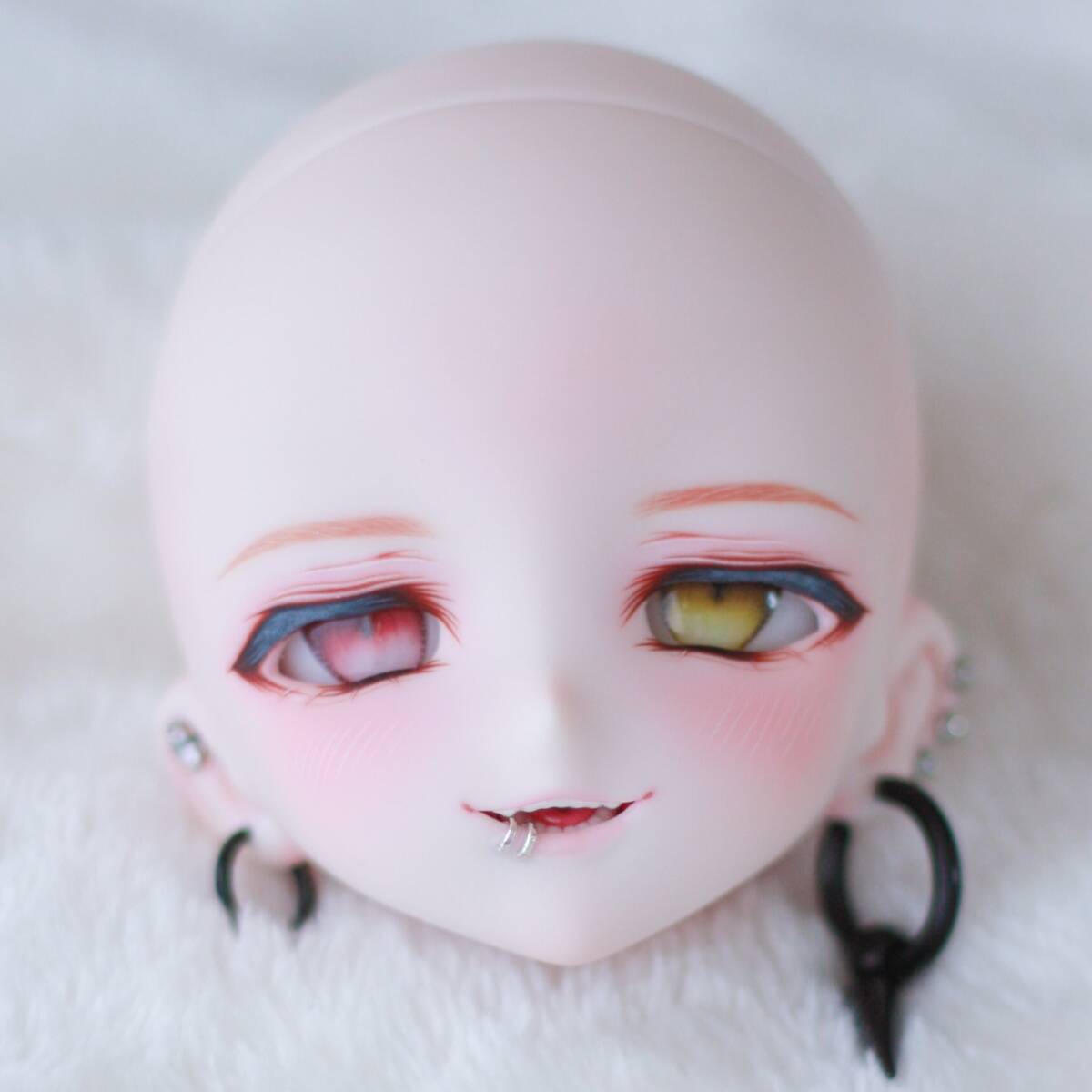 DDH - 10 カスタムヘッド ( SW肌 ) ソフビ盛り + アイ3点 + 舌 DDH - 10 カスタムヘッド ( SW肌 ) ソフビ盛り + アイ3点 + 舌