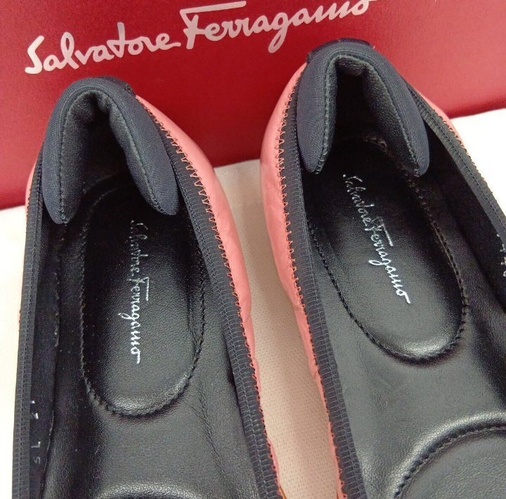 新品未使用 Salvatore Ferragamo サルヴァトーレフェラガモ SAVINA リボン フラットシューズ バレエシューズ ピンク サイズ4 1/2