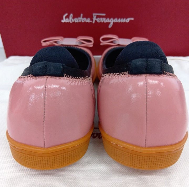 新品未使用 Salvatore Ferragamo サルヴァトーレフェラガモ SAVINA リボン フラットシューズ バレエシューズ ピンク サイズ4 1/2