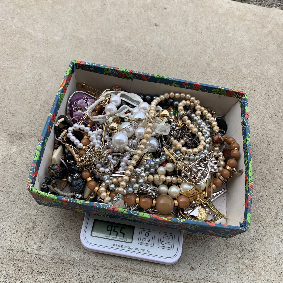 ☆1円スタート☆ アクセサリー イミテーション まとめて 大量 ☆1円スタート☆ アクセサリー イミテーション まとめて 大量
